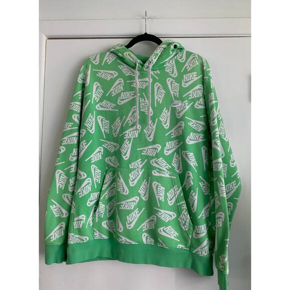 Nike Sport Essentials All Over Logo Print Hoodie In Green Sz XL - Picture 1 of 9
